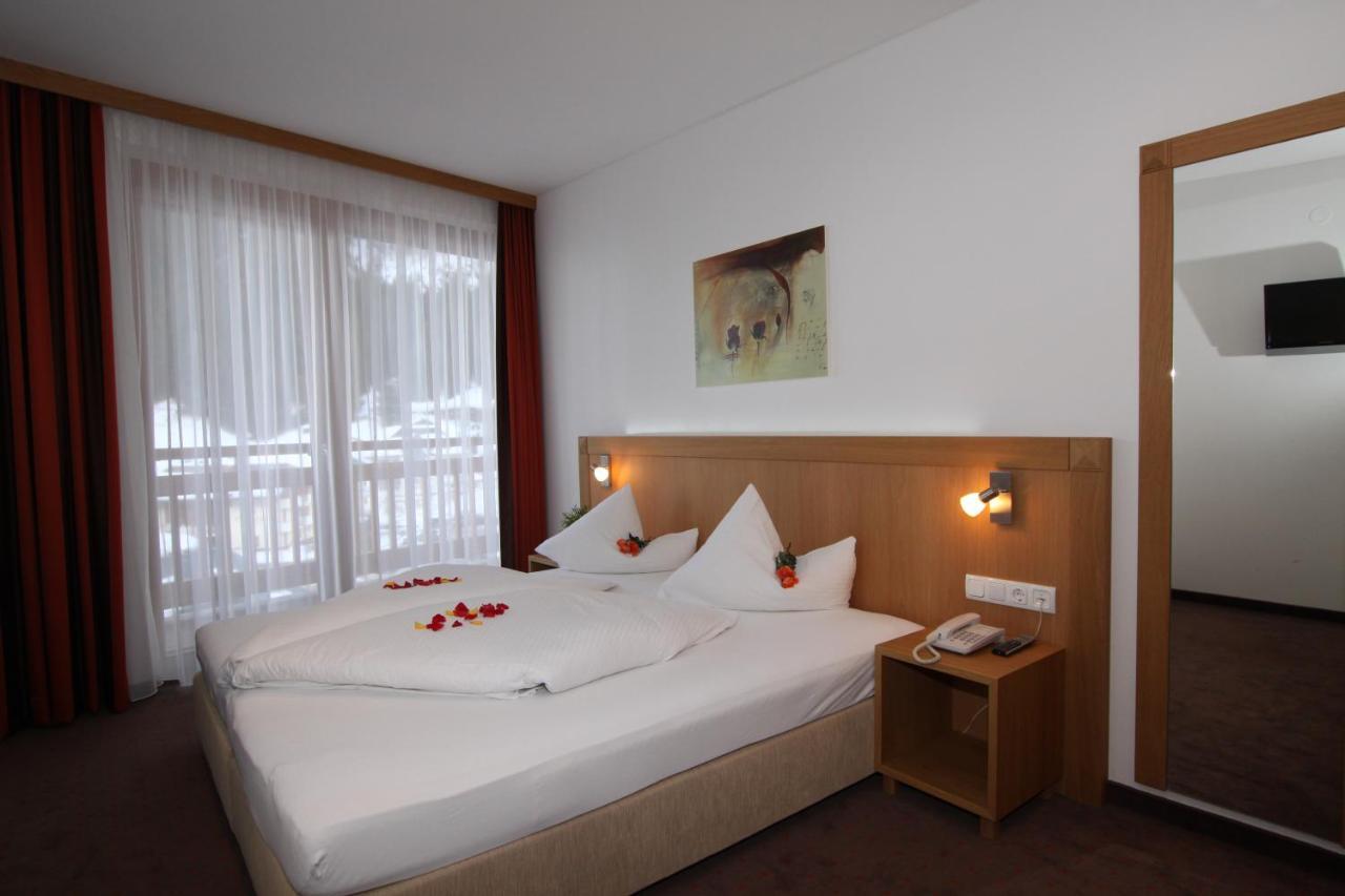 Hotel Garni Panorama 3*